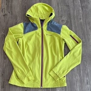 Columbia Women's Thermal Comfort Omni Shield.
